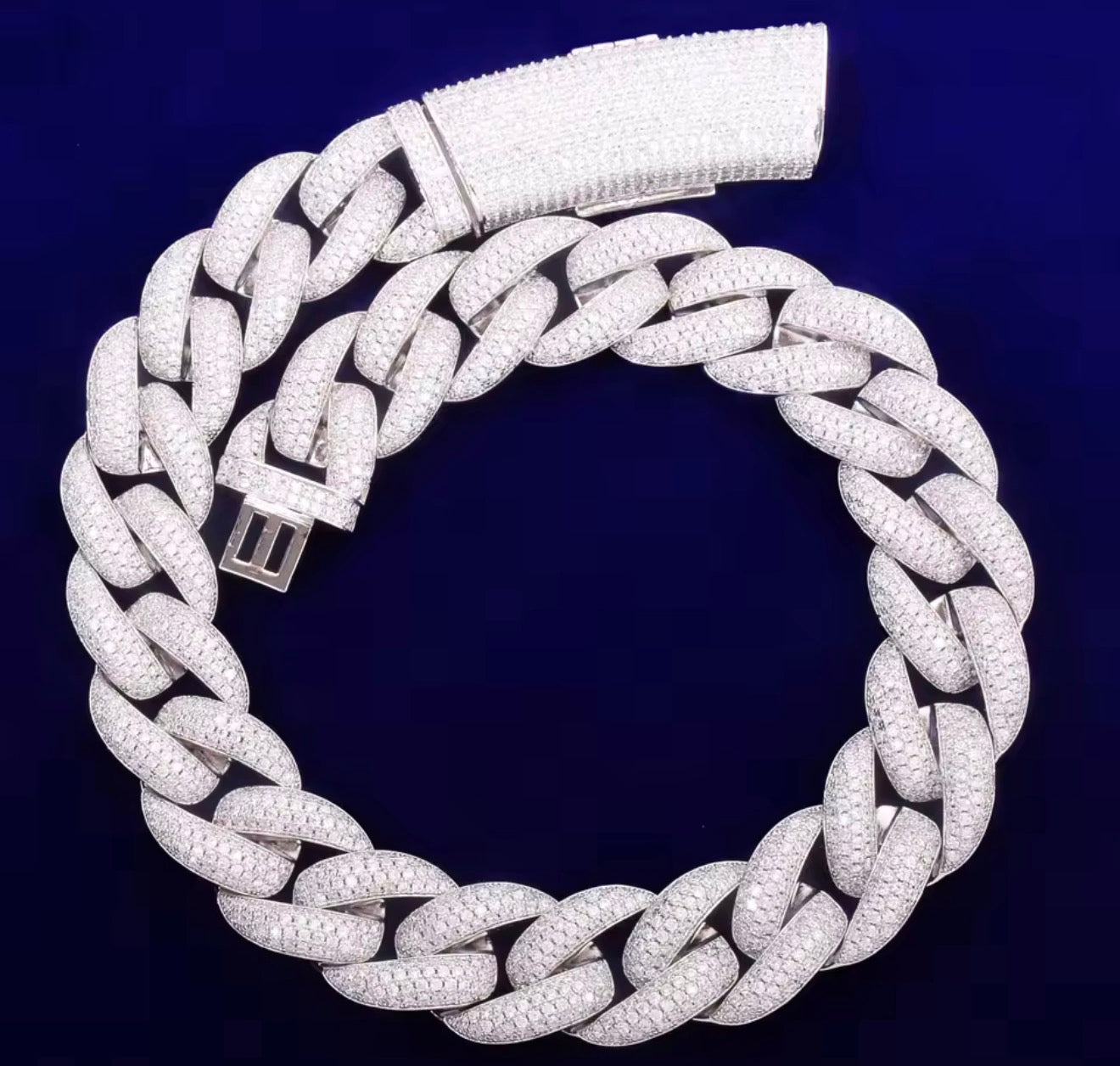 22MM Cuban link white color